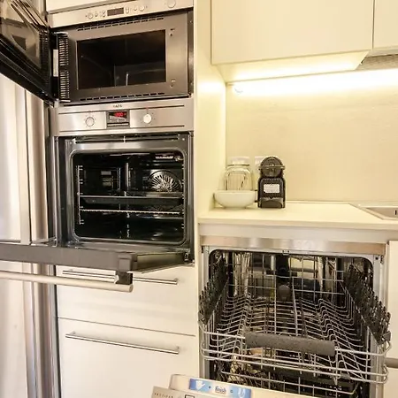 Rizzoli Terrace * Bolonya