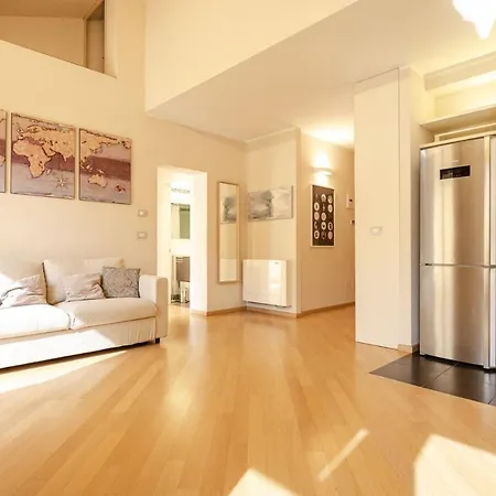 Rizzoli Terrace * Bolonya